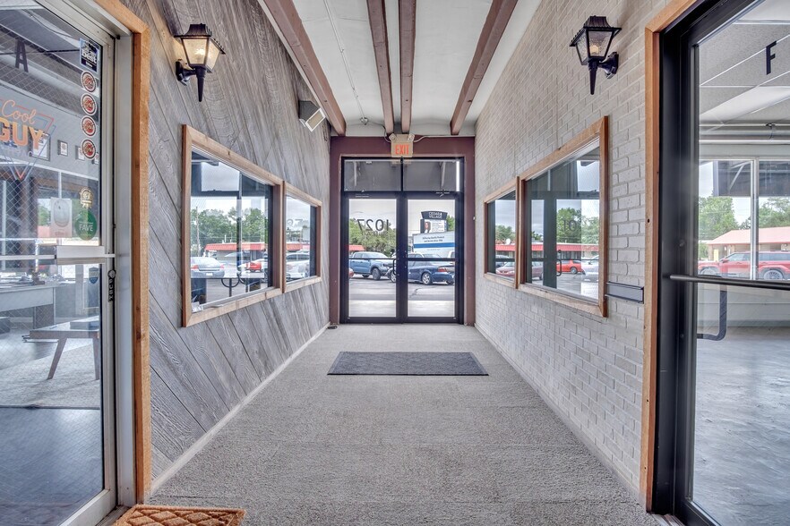 More Photos Of 1023-1039 Washington Rd, Newton Storefront Retail Office For Sale