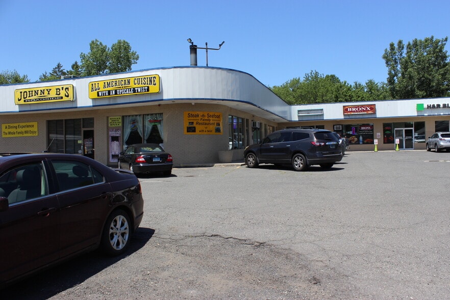 More Photos Of 1457 Meriden Rd, Wolcott Storefront Retail Office For Sale