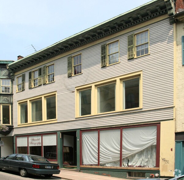 More Photos Of 94-100 Main St, Norwich Office Residential For Lease