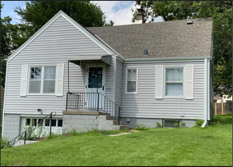 More Photos Of , Omaha Specialty For Sale