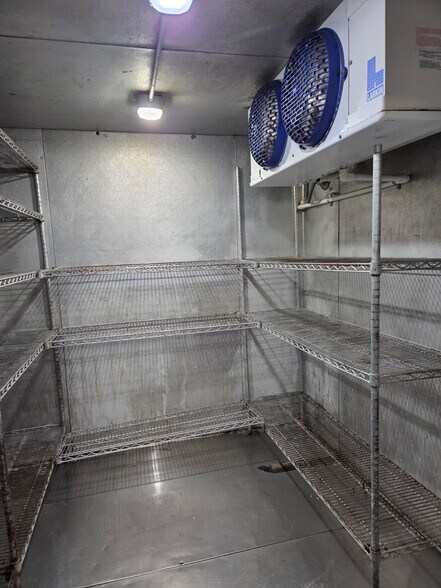 More Photos Of 300 W Ashley St, Jackson Storefront Retail Residential For Sale