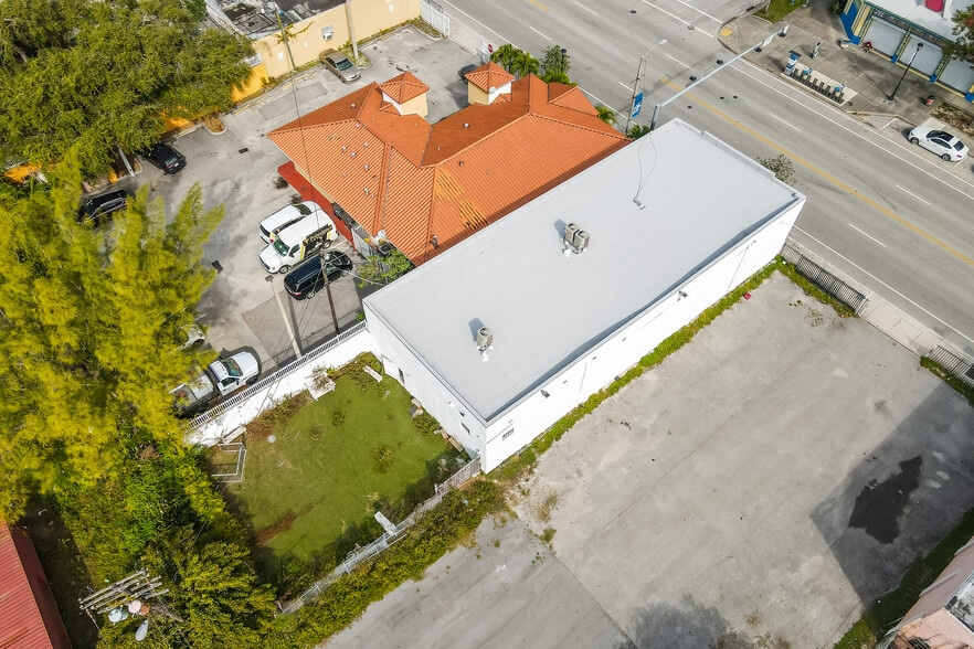 More Photos Of 5930 NE 2nd Ave, Miami Storefront For Lease