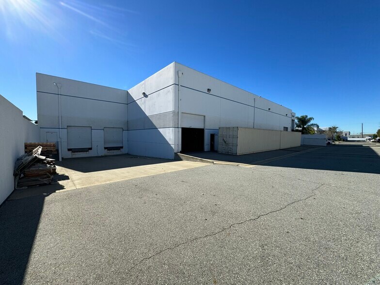 More Photos Of 4671 State St, Montclair Warehouse For Sale