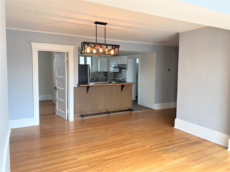 22 Jordan St, Skaneateles, NY 13152 Storefront Retail Office For Sale