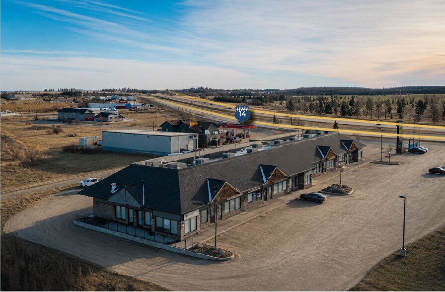 More Photos Of 5116 46 Ave, Tofield General Retail For Lease