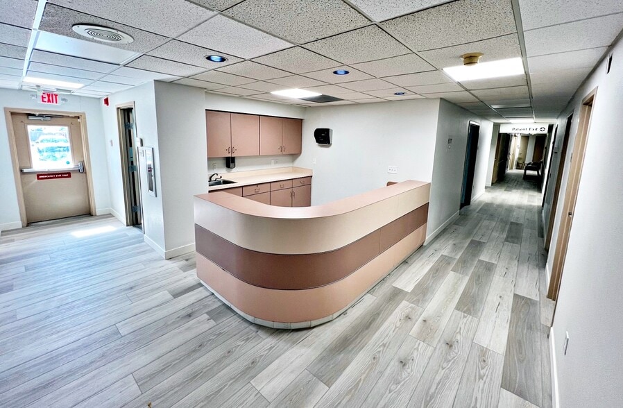 More Photos Of 6330 W Flamingo Rd, Las Vegas Medical For Lease