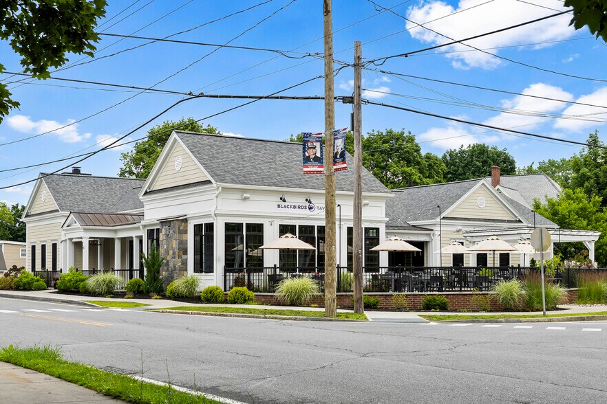 More Photos Of 42 S Main St, Voorheesville Restaurant For Sale