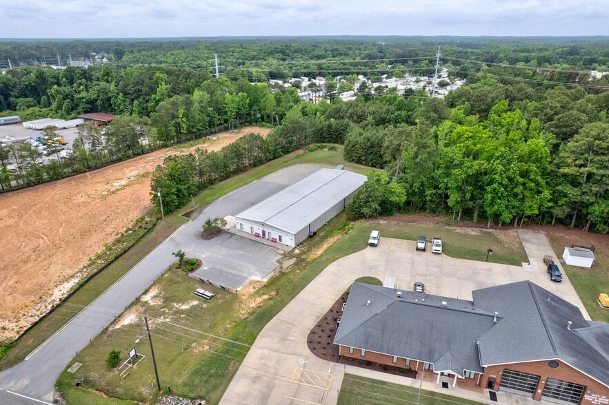 More Photos Of 2040 Fenner Rd, Rocky Mount Warehouse For Sale