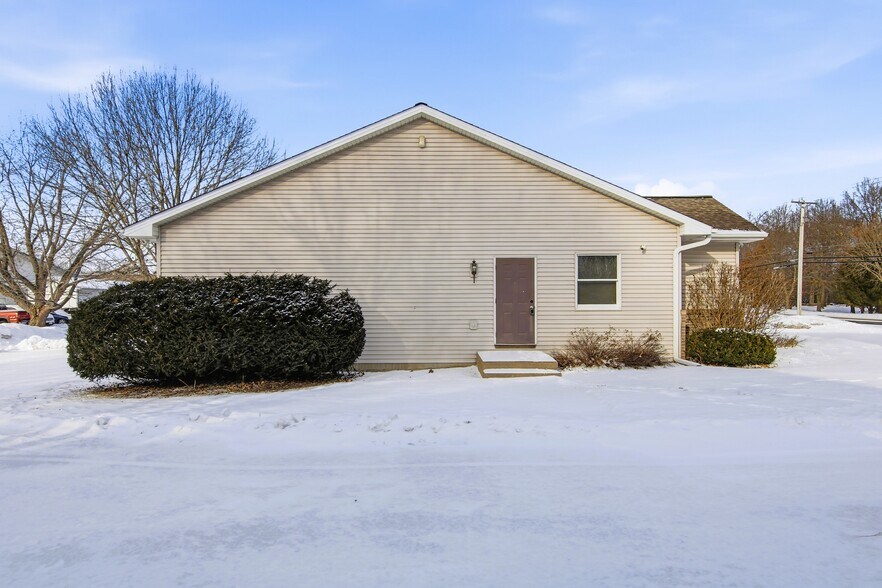 More Photos Of , Menomonie Unknown For Sale