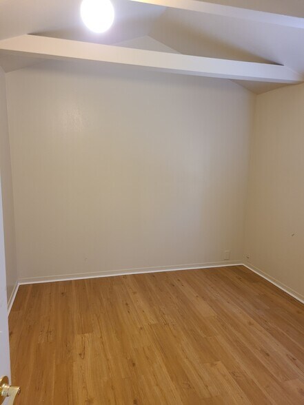 More Photos Of 987 Harcourt Ave, Seaside Multifamily For Sale