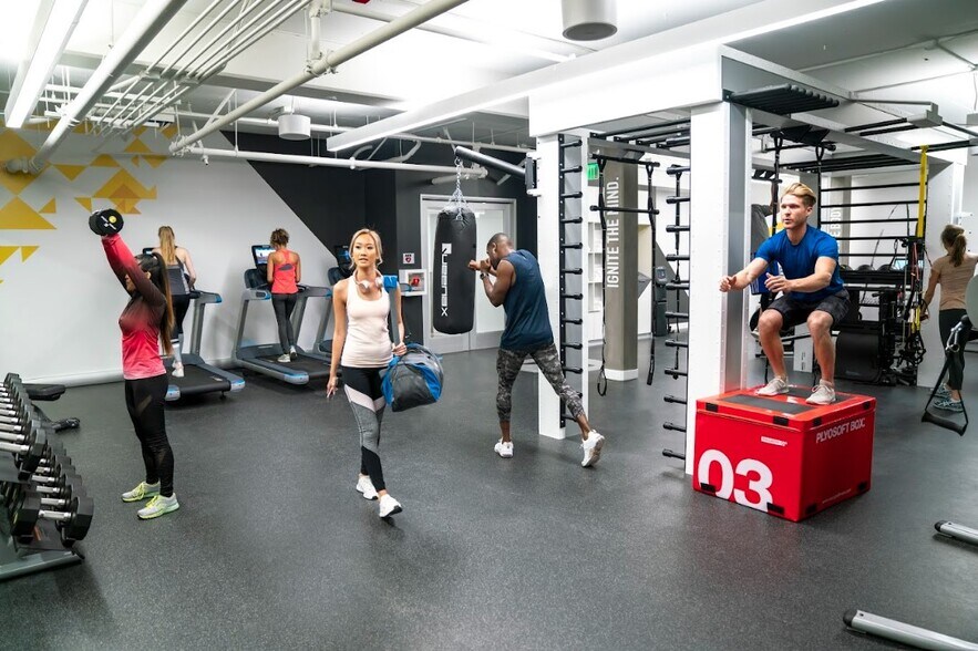 More Photos Of 20 Executive Park, Irvine Office For Lease