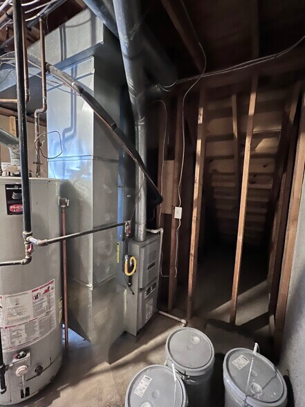 More Photos Of 3005-3033 S Shrank Cir, Independence Apartments For Sale