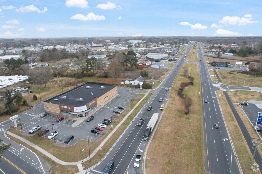More Photos Of 38169 DuPont Blvd, Selbyville Freestanding For Lease