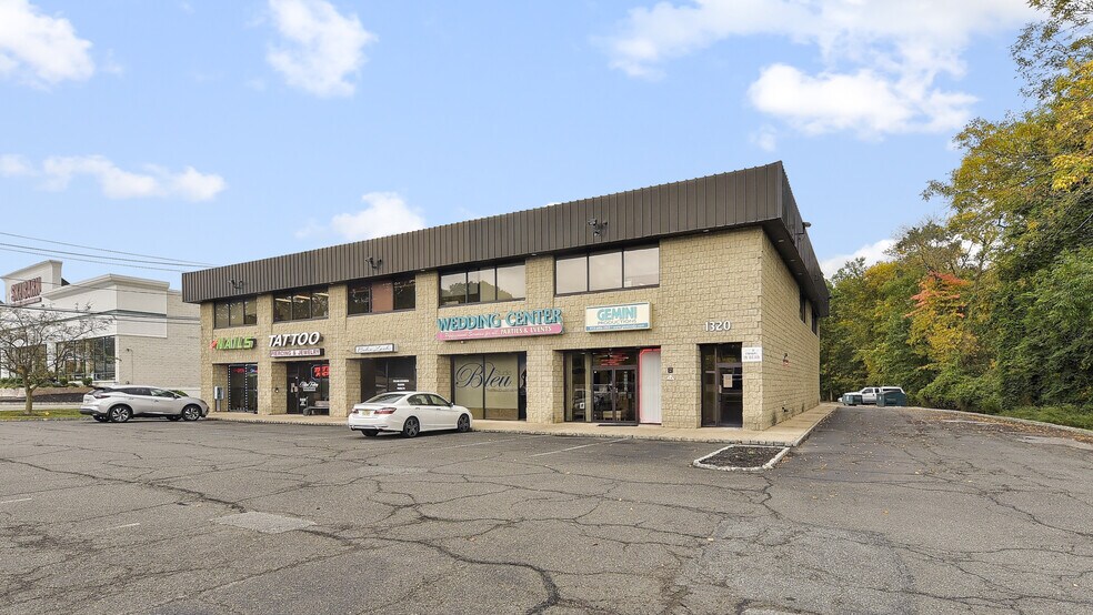 More Photos Of 1320 State Route 23, Wayne Storefront Retail Office For Lease