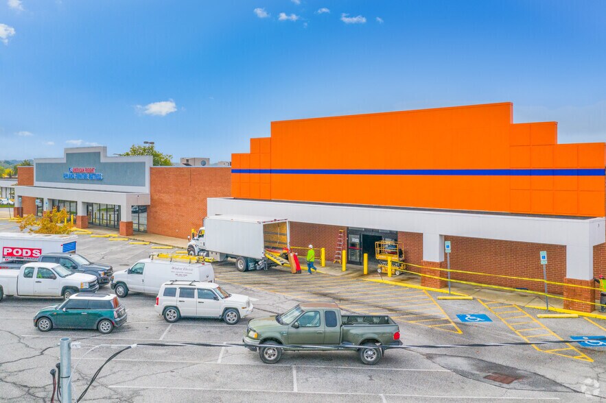 More Photos Of 1920 York Rd, Lutherville Timonium Freestanding For Lease