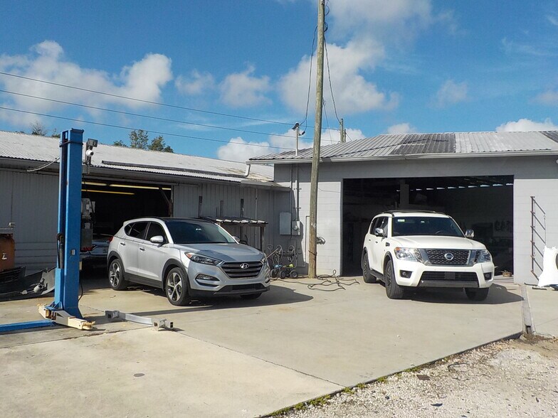 More Photos Of 435 Franklin St, Ocoee Auto Repair For Sale