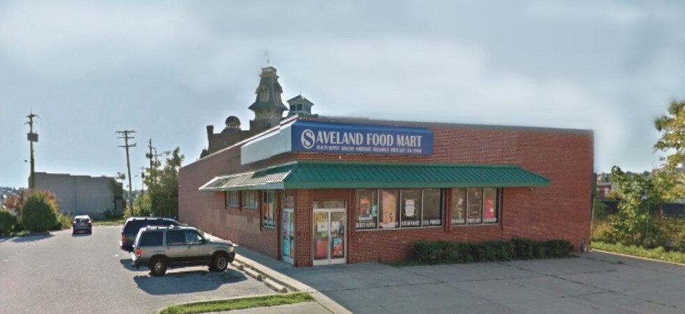 Primary Photo Of 1600 N Patterson Park Ave, Baltimore Supermarket For Sale