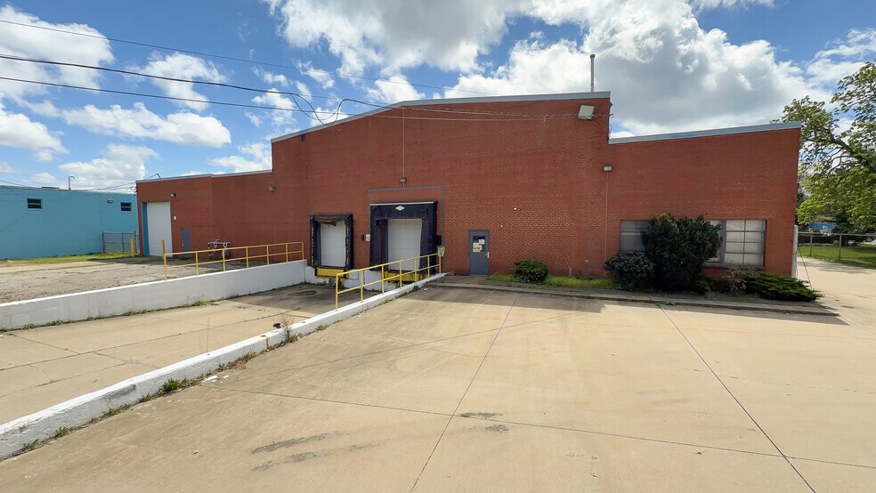 More Photos Of 8525 Clinton Rd, Brooklyn Warehouse For Sale