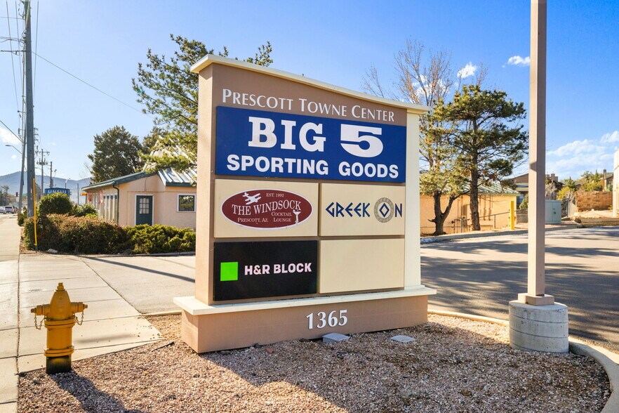 More Photos Of 1365-1385 Iron Springs Rd, Prescott Unknown For Lease