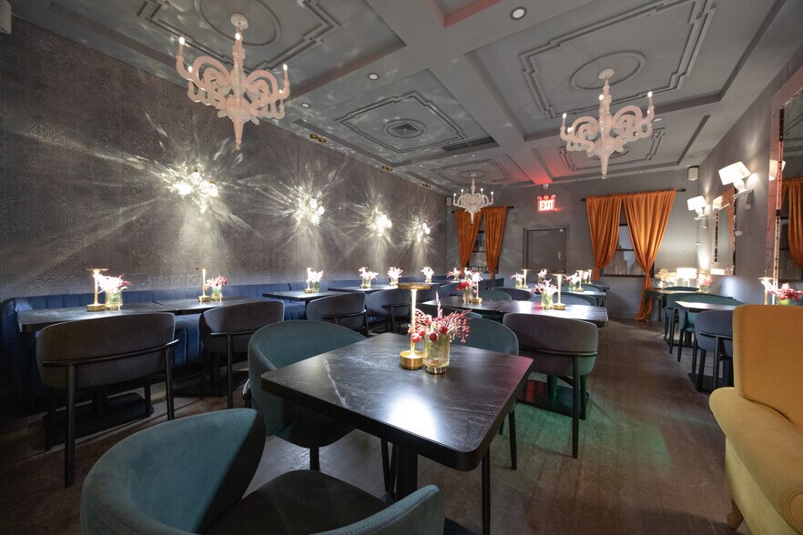 More Photos Of 4304 34th Ave, Astoria Freestanding For Sale