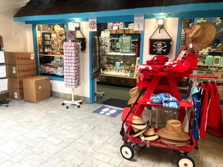 More Photos Of 134 Main St, Port Jefferson Restaurant For Sale