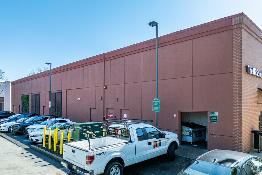 More Photos Of 115-125 Crescent Dr, Pleasant Hill Unknown For Lease