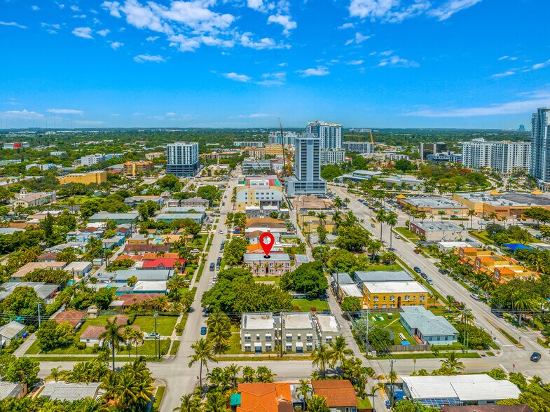 More Photos Of 1621 Van Buren St, Hollywood Apartments For Sale