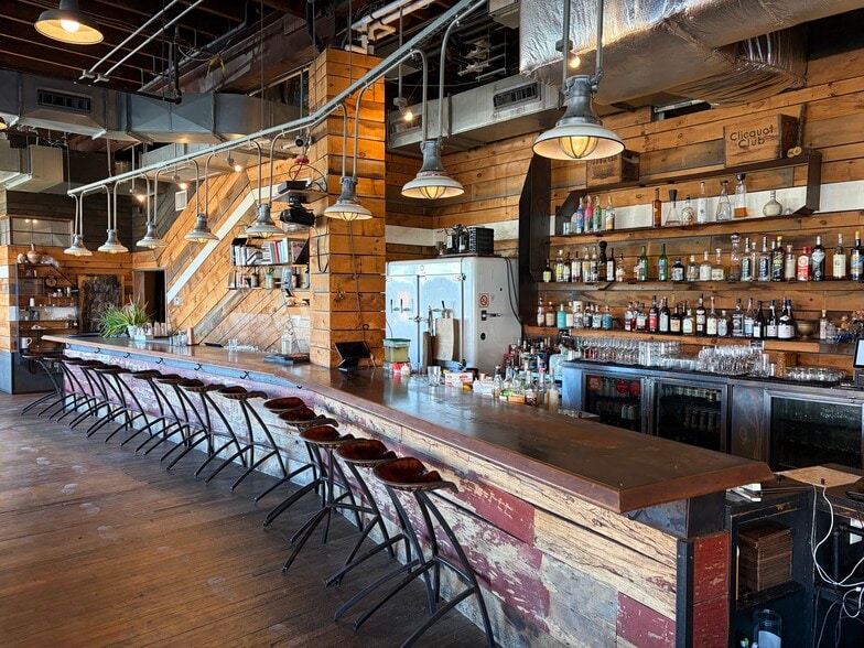 More Photos Of 122-126 Broadway, Somerville Restaurant For Lease