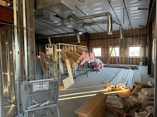 More Photos Of 36 NM-150, El Prado General Retail For Lease