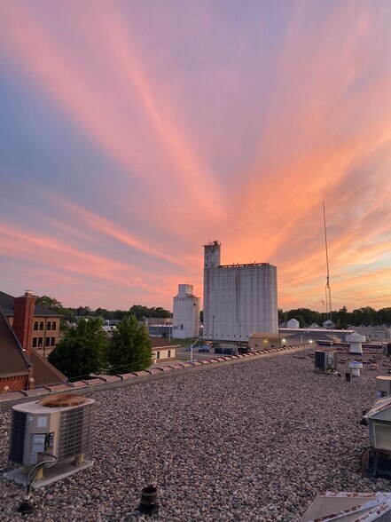 More Photos Of 128 S 5th St, Norfolk Apartments For Sale