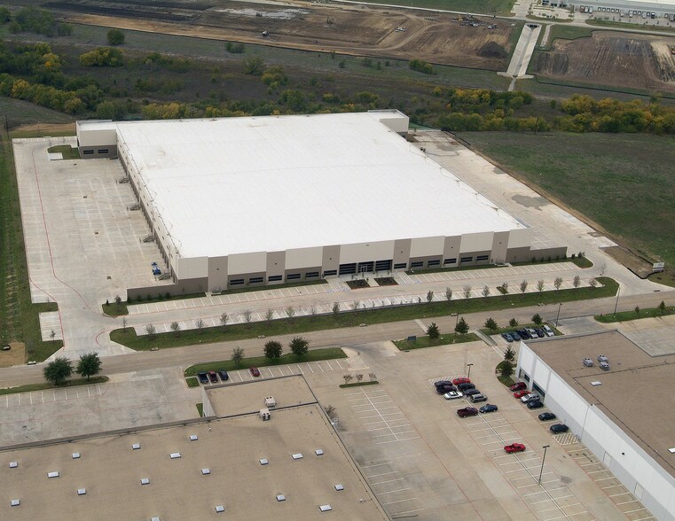 More Photos Of 1011 N 28th Ave, Dfw Airport Distribution For Lease