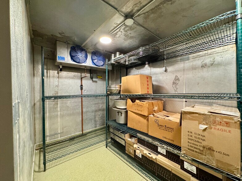 More Photos Of 78 Main St, Bisbee Restaurant For Sale