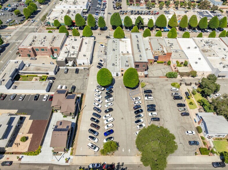 More Photos Of 124 N Glendora Ave, Glendora Coworking Space