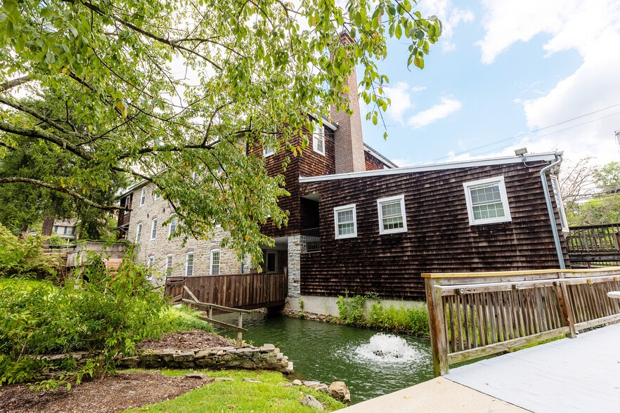 More Photos Of 2201 Old Court Rd, Brooklandville Office For Lease