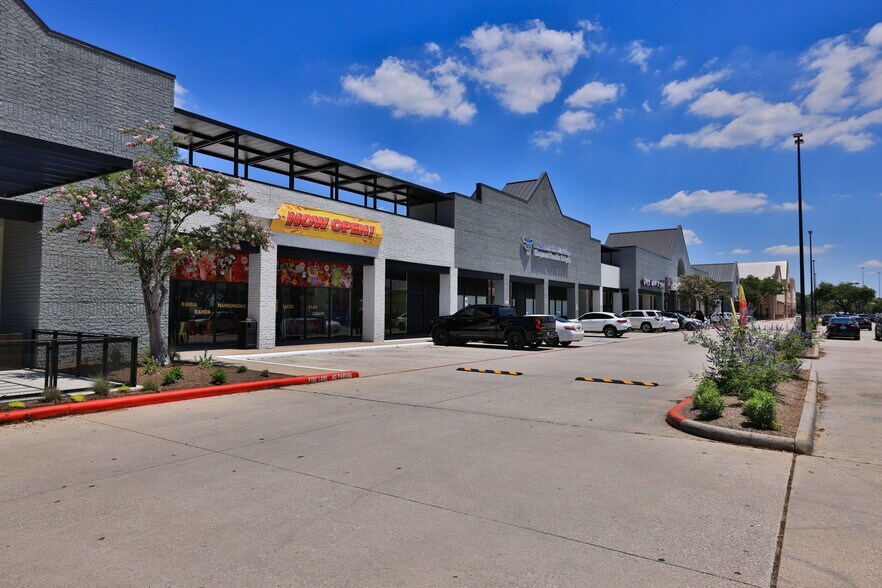 More Photos Of 9715-9785 E FM-1960 By pass, Humble Unknown For Lease