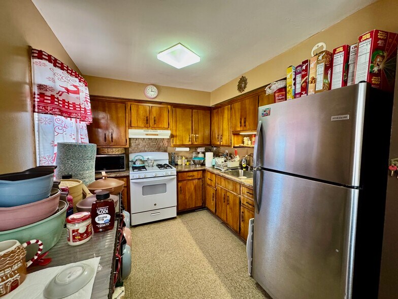 More Photos Of 200 Rockaway Ave, Valley Stream General Retail For Sale