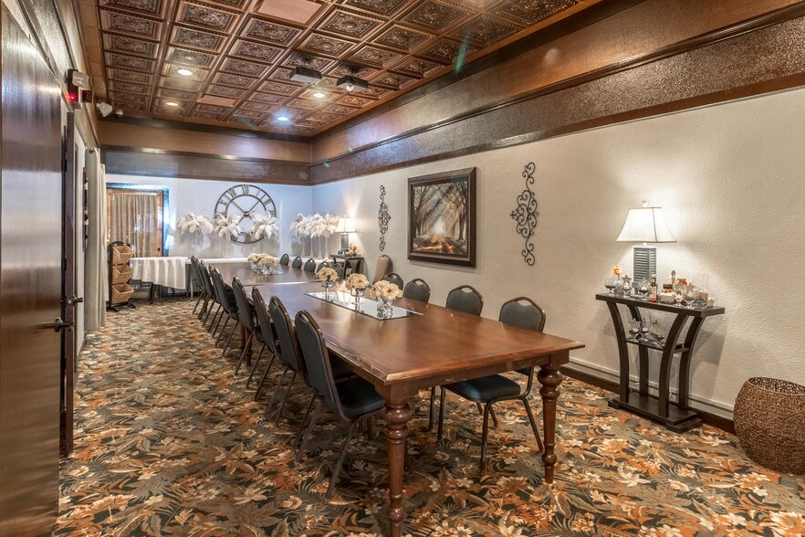 More Photos Of 400 E Nelson Ave, Defuniak Springs Hotel For Sale