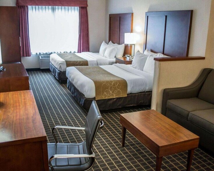 More Photos Of 11340 SW 60th Ave, Portland Hotel For Sale