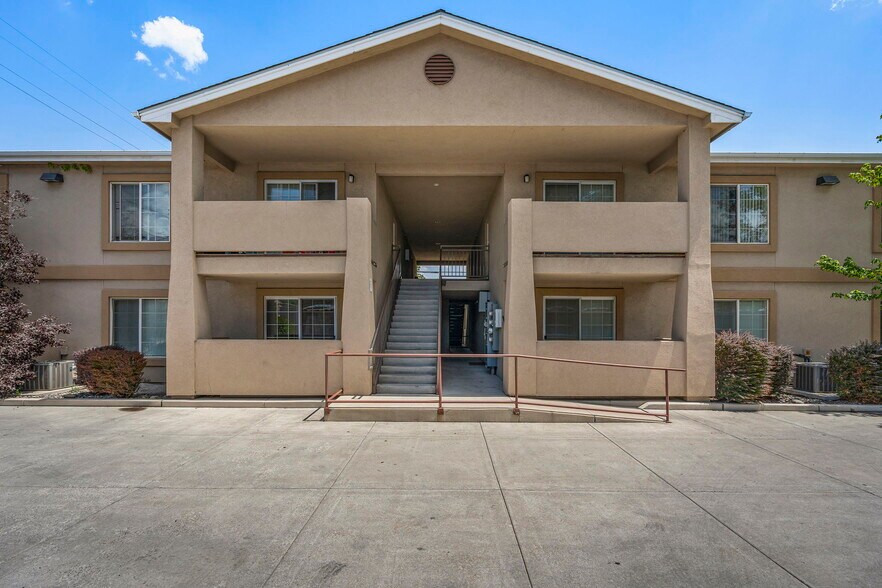 More Photos Of 175 Locust St, Reno Apartments For Sale