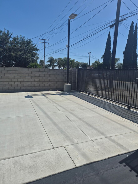 More Photos Of 11211-11225 Kadota Ave, Pomona Land For Lease