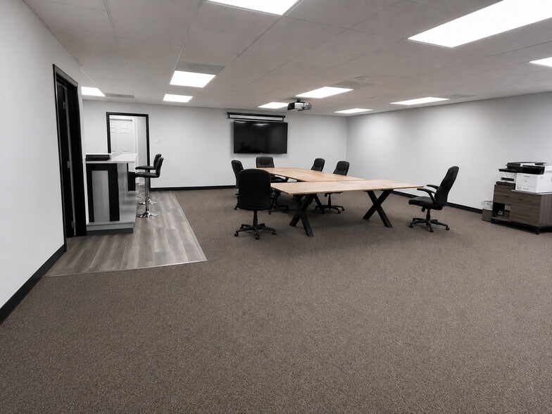 More Photos Of 501 Ligon Dr, Nashville Light Manufacturing For Lease