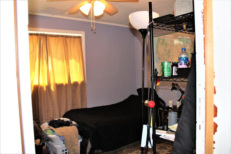 More Photos Of 84 E Main St, Brevard Storefront Retail Residential For Sale