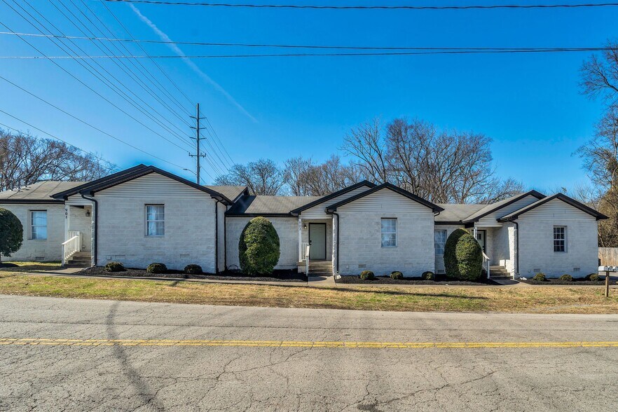 More Photos Of 901 21st Ave N, Nashville Multifamily For Sale