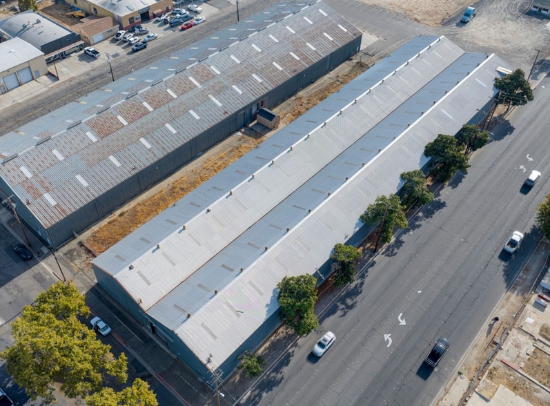 More Photos Of 492 S Golden State Blvd, Turlock Warehouse For Sale