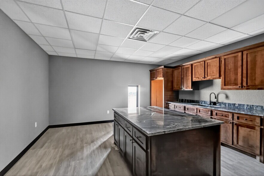 More Photos Of 14761 W I-20, Odessa Industrial For Sale