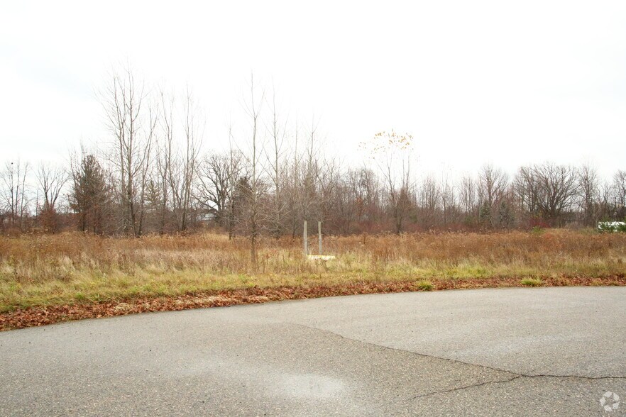 More Photos Of 3225 Tri-park Dr, Grand Blanc Land For Sale