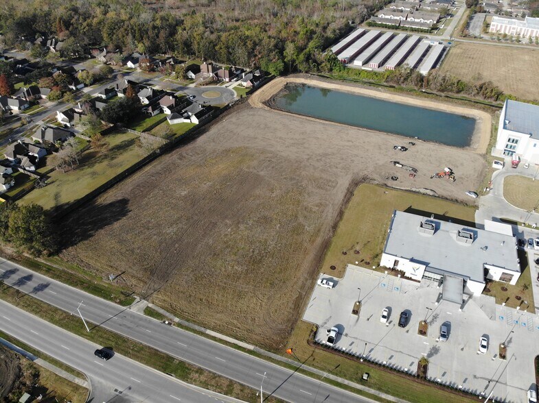 More Photos Of Burbank Drive & Bluebonnet Blvd, Baton Rouge Land For Sale