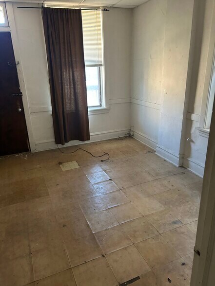 More Photos Of 1114 W Polk St, Chicago Apartments For Sale