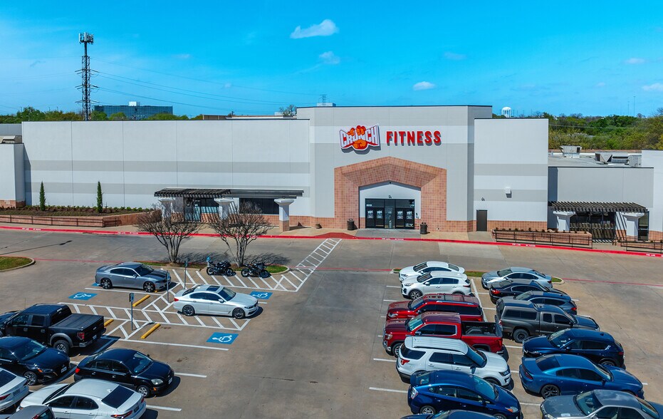 More Photos Of 801-1001 W 15th St, Plano Unknown For Lease