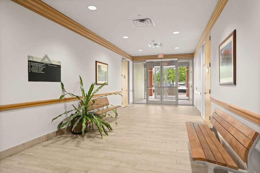 More Photos Of 403 Ogletree Dr, Livingston Medical For Lease